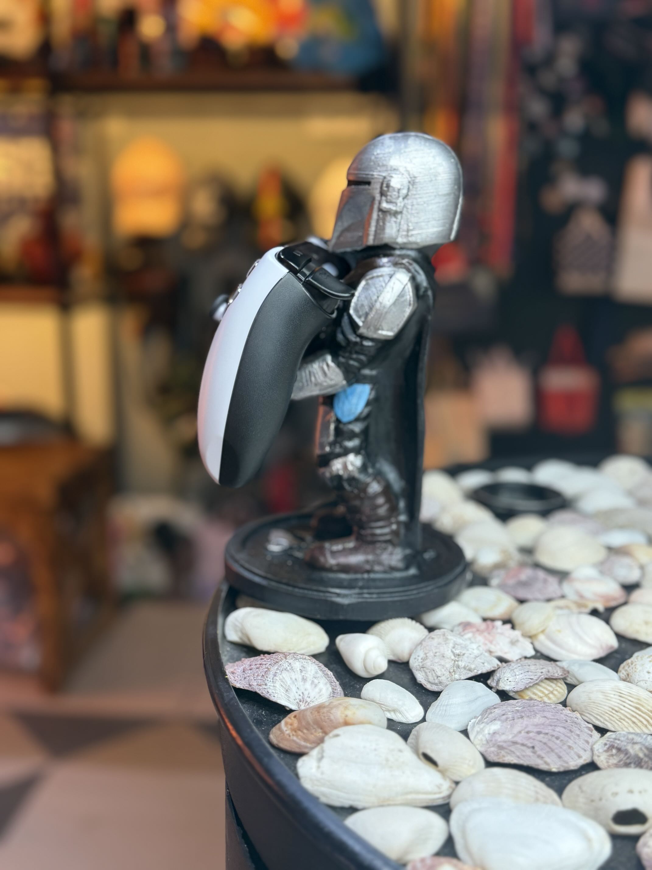 هولدر دسته کنسول مندلورین | The Mandalorian Controller Holder