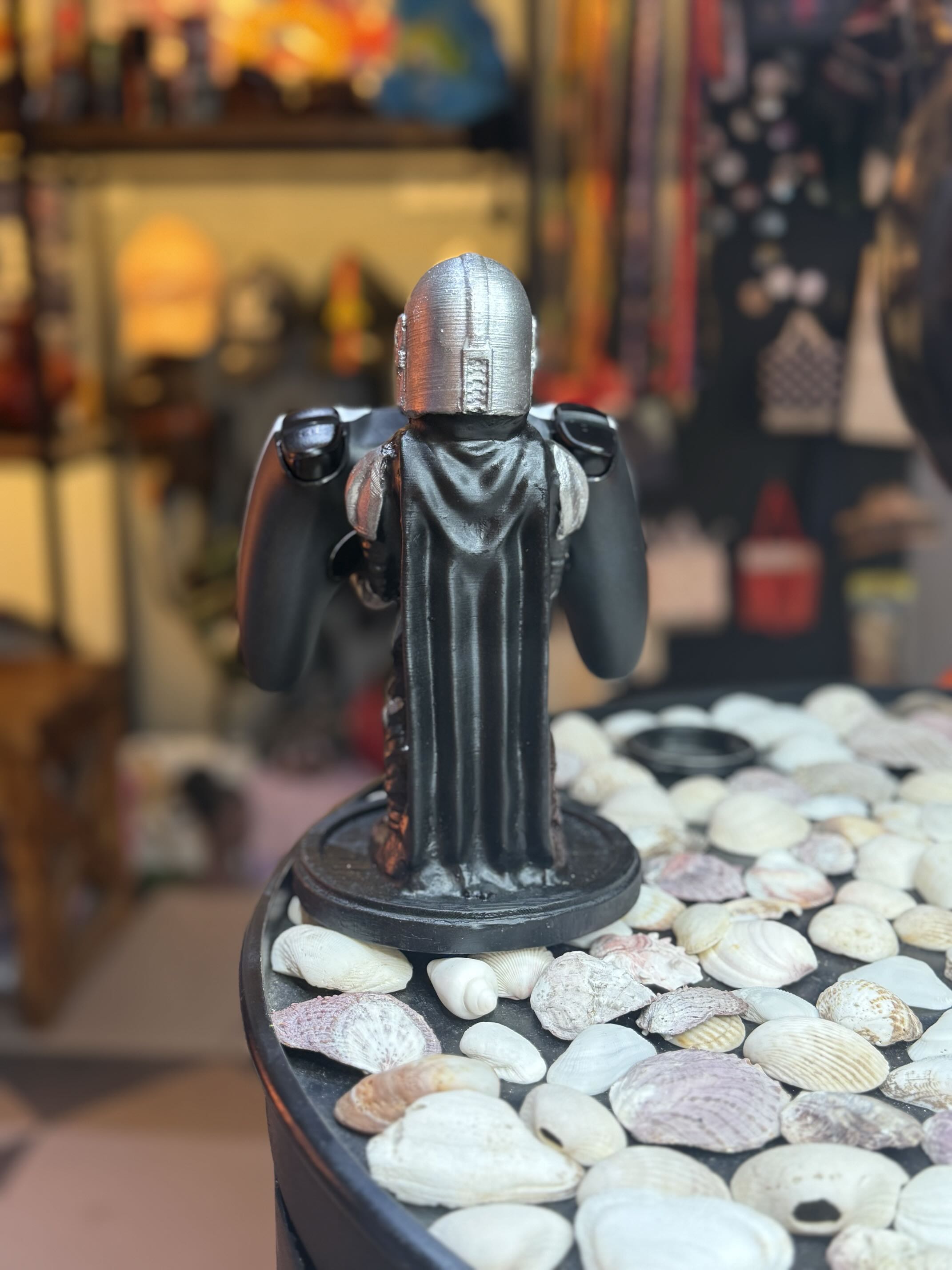 هولدر دسته کنسول مندلورین | The Mandalorian Controller Holder